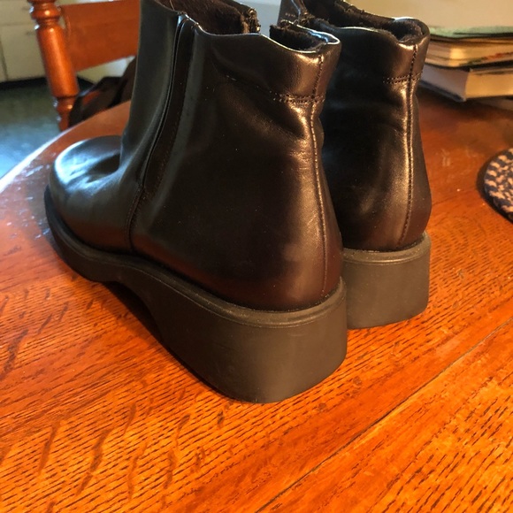 Ankle boots - Picture 3 of 5
